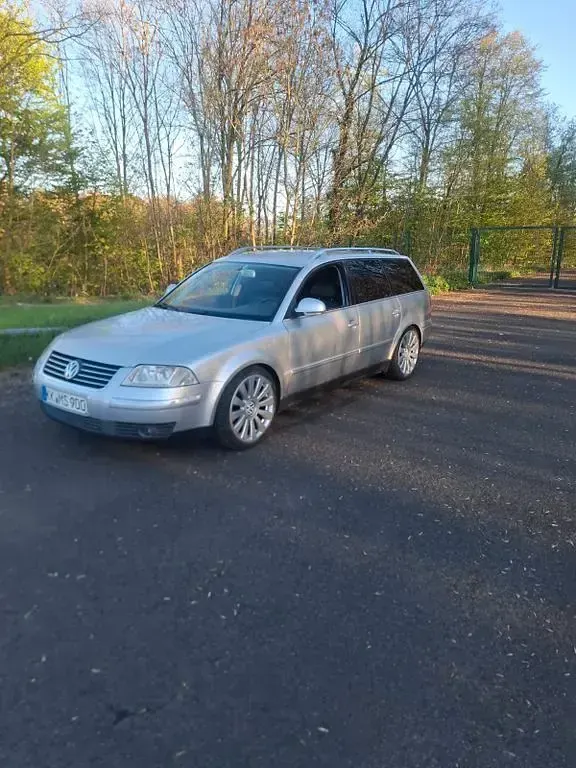 Gebraucht VW Passat Highline 131 PS (96 kW) 2005 Silber Kombi