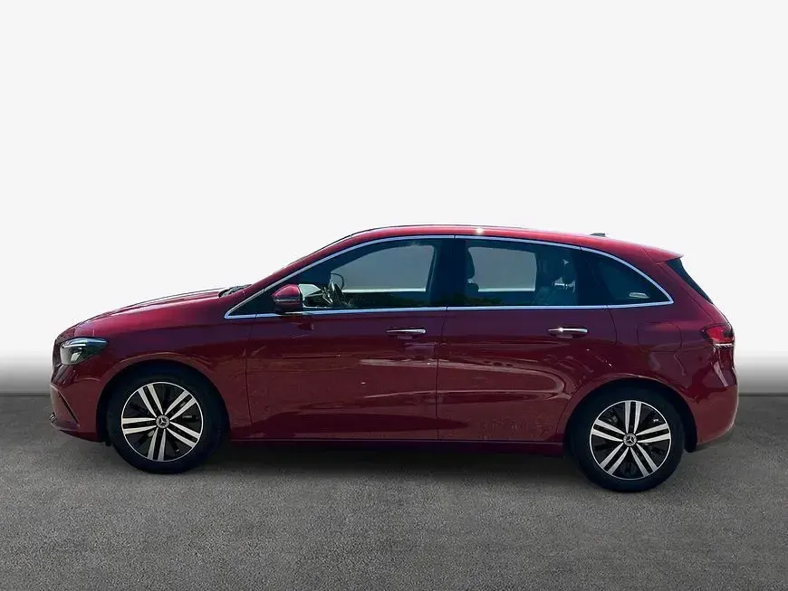 Gebraucht Mercedes B200 Progressive 163 PS (119 kW) 2022 Rot Kleinwagen