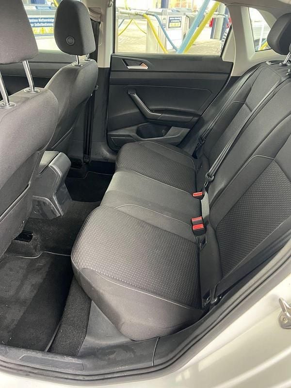 Gebraucht VW Polo Sound 75 PS (55 kW) 2017 Weiß Kleinwagen