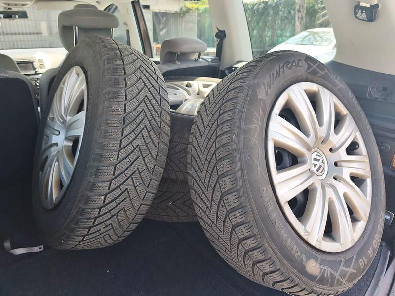 Gebraucht VW Sharan Comfortline 150 PS (110 kW) 2011 Braun Van / Kleinbus