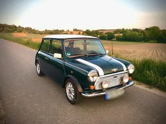 Usata Mini Cooper 63 CV (46 kW) 1992 Verde Utilitaria