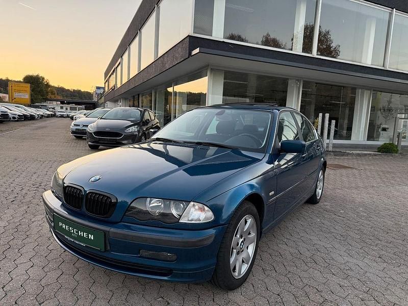 Blau Gebraucht 2000 BMW 320 Limousine | 5.676 € (Fairer Preis) - Bild 1/4
