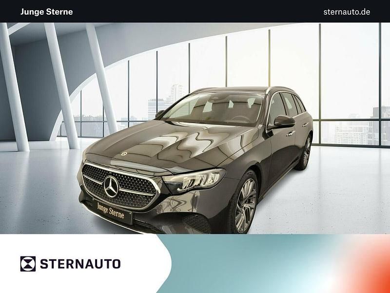 Metalliclack graphitgrau Gebraucht 2024 Mercedes E200 Avantgarde Limousine | 48.909 € (Etwas zu teuer) - Bild 1/4