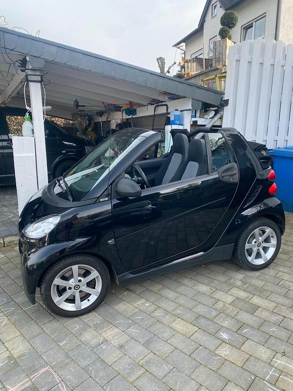 Gebraucht Smart ForTwo Cabrio 84 PS (61 kW) 2009 Schwarz Cabrio