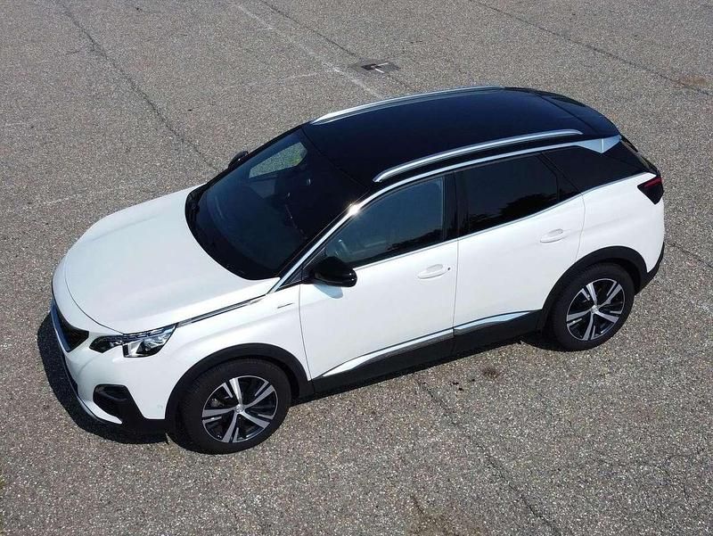 Weiß Gebraucht 2019 Peugeot 3008 GT-line Kombi | 20.000 € (Teuer) - Bild 1/4
