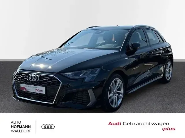 Second-hand Audi A3 S-Line 150 CP (110 kW) 2023 Berlinǎ