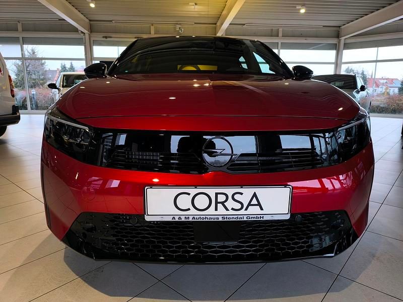 Nouă Opel Corsa 101 CP (74 kW) 2026 Roșu Hatchback