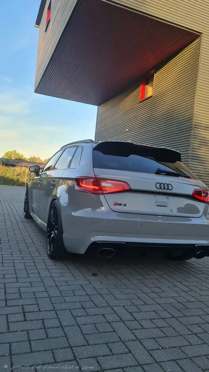 Gebraucht Audi RS3 367 PS (269 kW) 2015 Grau Limousine