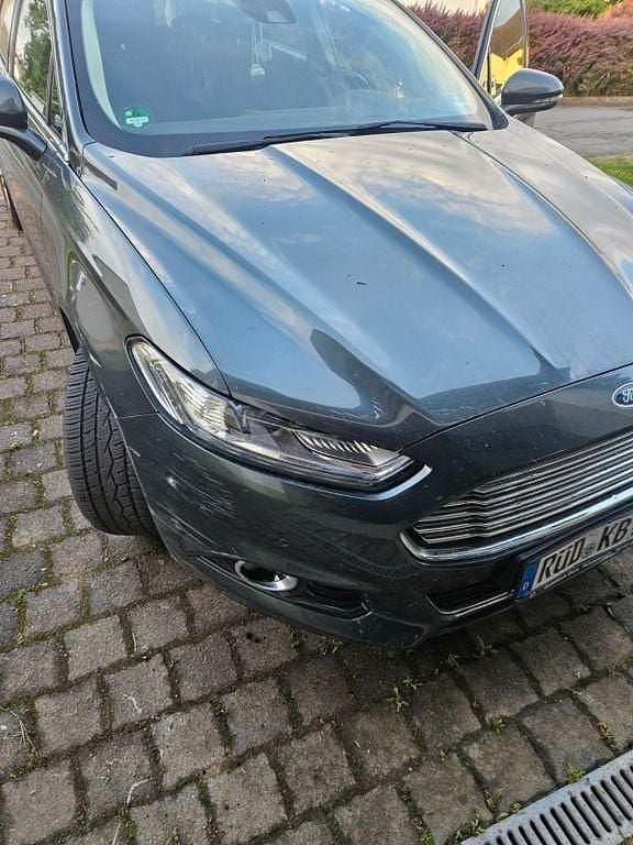 Grün Gebraucht 2016 Ford Mondeo Business Edition Kombi | 7.700 € (Guter Preis) - Bild 1/4