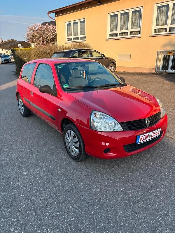 Gebraucht Renault Clio II Campus 58 PS (42 kW) 2010 Rot Kleinwagen