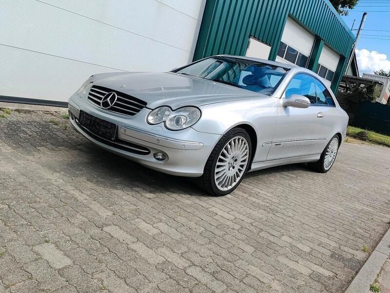 Silber Gebraucht 2003 Mercedes CLK320 Coupé | 6.650 € (Teuer) - Bild 1/4
