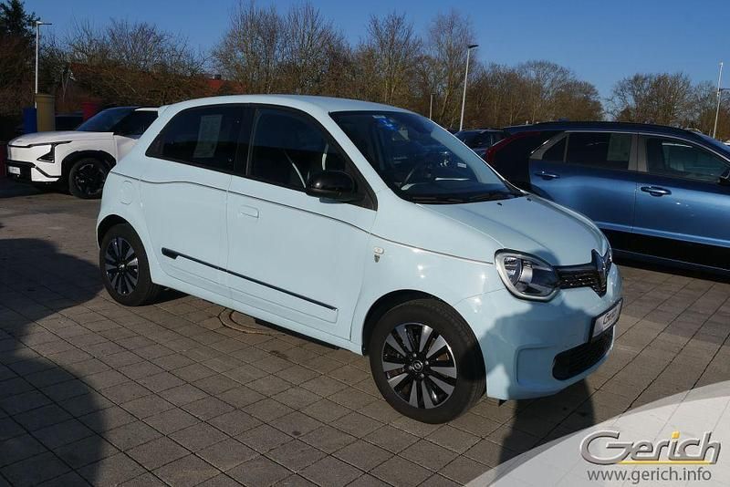 Gebraucht Renault Twingo Techno 60 kW (82 PS) 2023 Pastellblau Kleinwagen