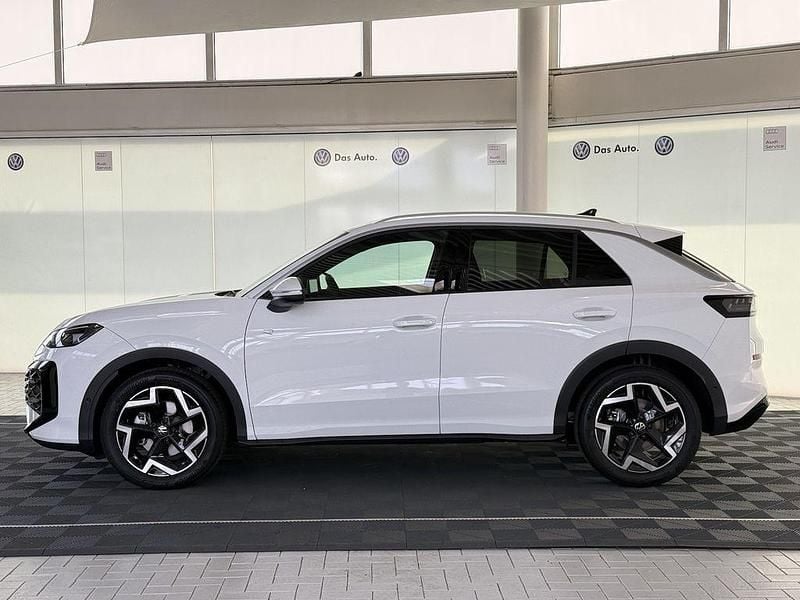 Neu VW T-Roc R-line 150 PS (110 kW) 2026 Weiß SUV