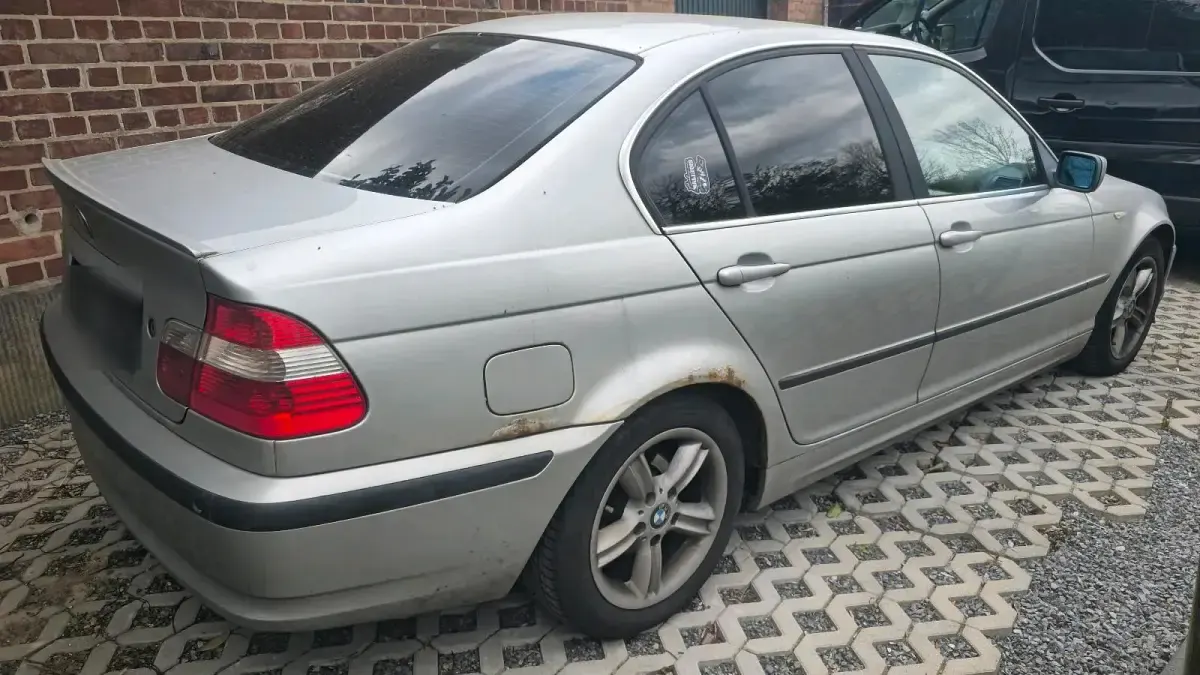 Usata BMW 320 170 CV (125 kW) 2003 Argento Berlina
