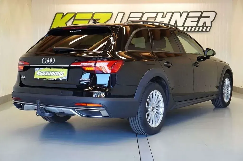 Gebraucht Audi A4 Allroad 204 PS (150 kW) 2022 Schwarz Kombi