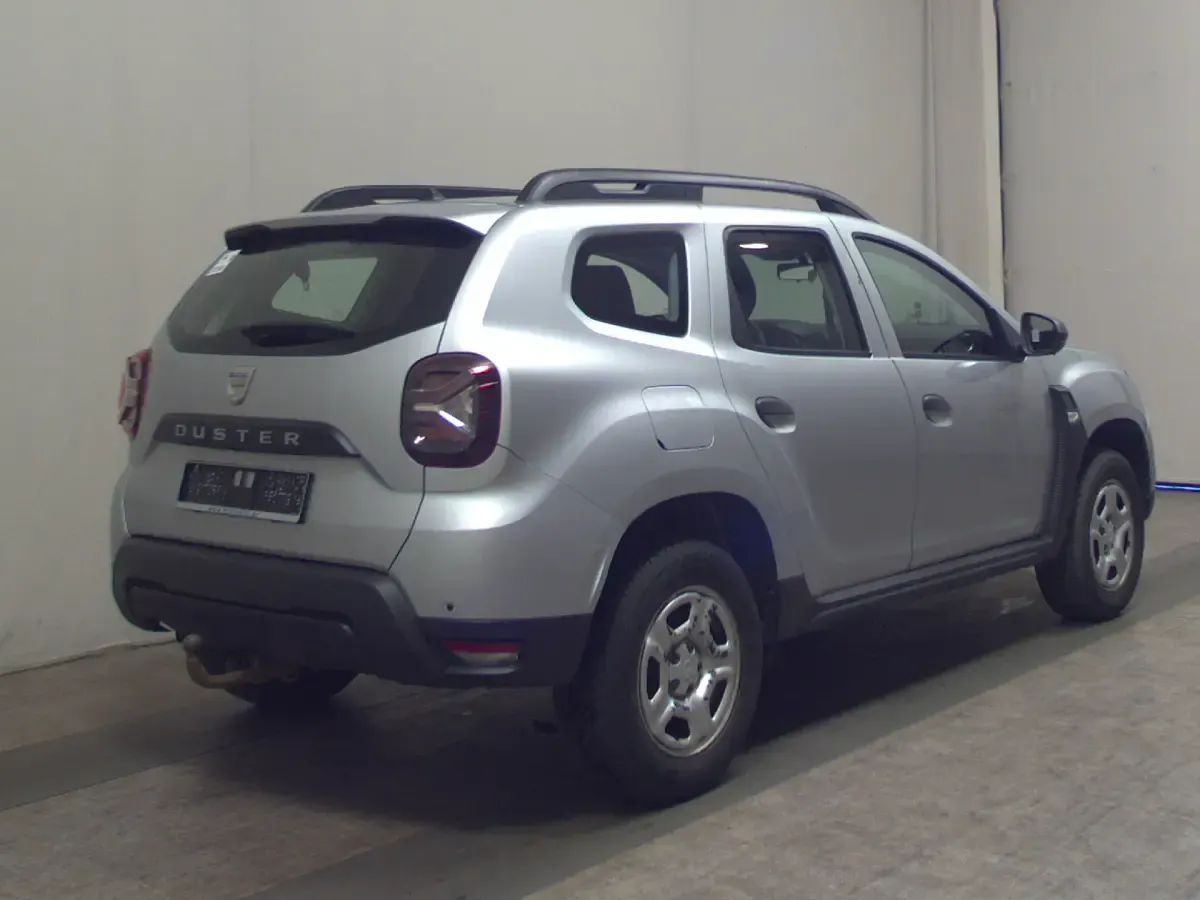 Gebraucht Dacia Duster 114 PS (83 kW) 2022 Grau SUV
