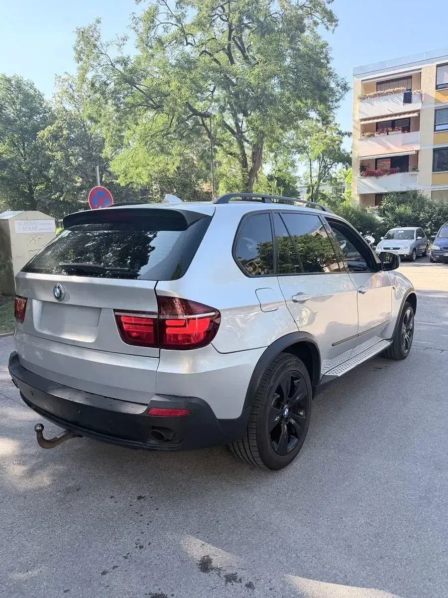 Gebraucht BMW X5 Sport Line 235 PS (172 kW) 2009 Silber SUV