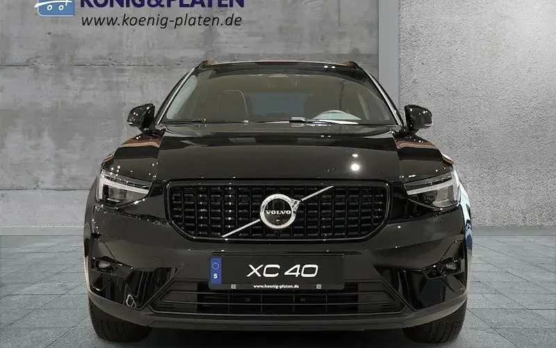 Neu Volvo XC40 Ultra 197 PS (144 kW) 2026 Schwarz SUV