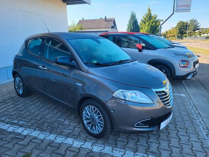 Gebraucht 2011 Lancia Ypsilon Platinum Kleinwagen | 4.700 € (Fairer Preis) - Bild 1/4
