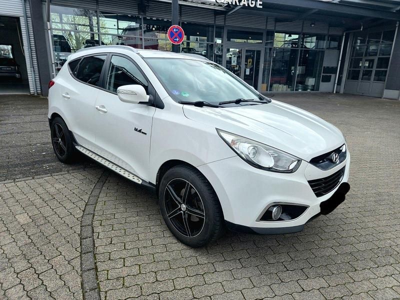 Gebraucht Hyundai ix35 GO! 135 PS (99 kW) 2013 Weiß SUV