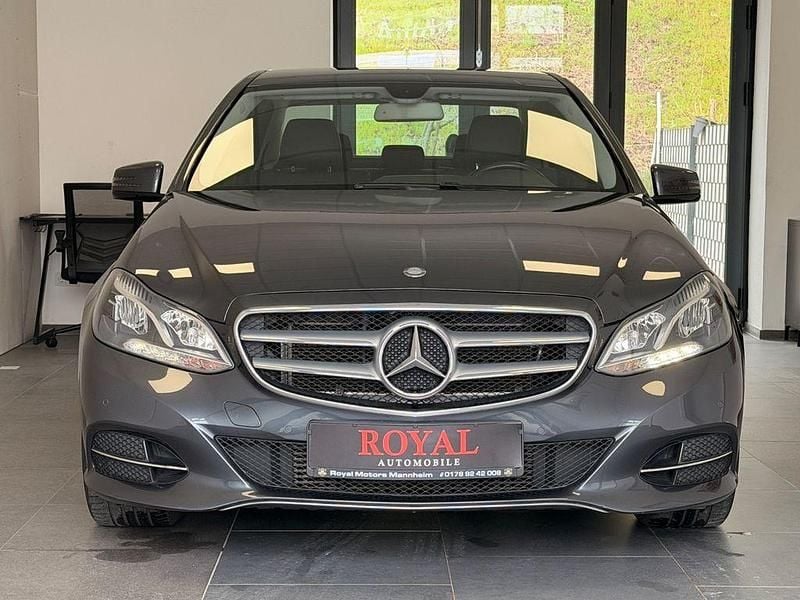 Gebraucht Mercedes E200 184 PS (135 kW) 2014 Grau Limousine