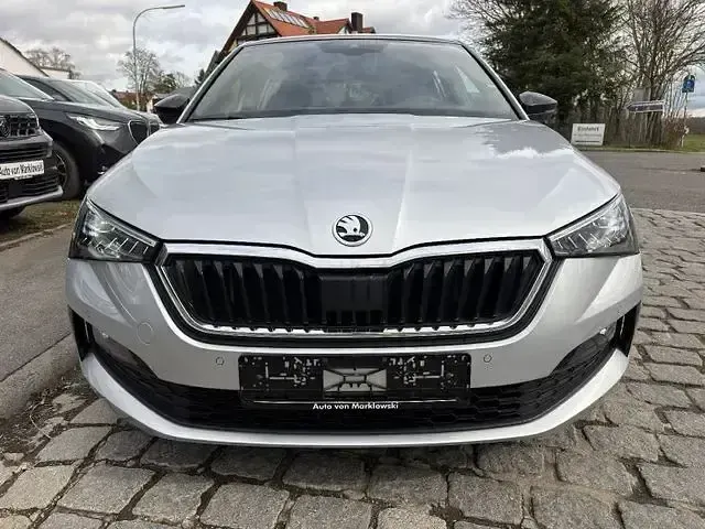 Gebraucht Skoda Scala Style 150 PS (110 kW) 2019 Silber Kleinwagen