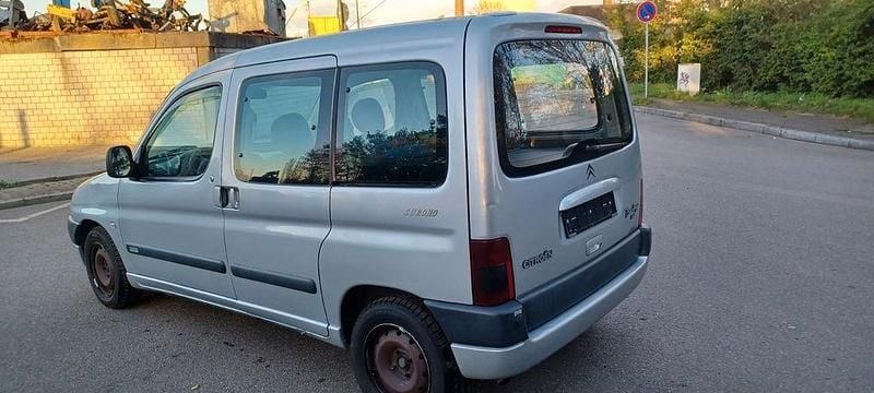 Gebraucht Citroën Berlingo 90 PS (66 kW) 2002 Silber Van / Kleinbus