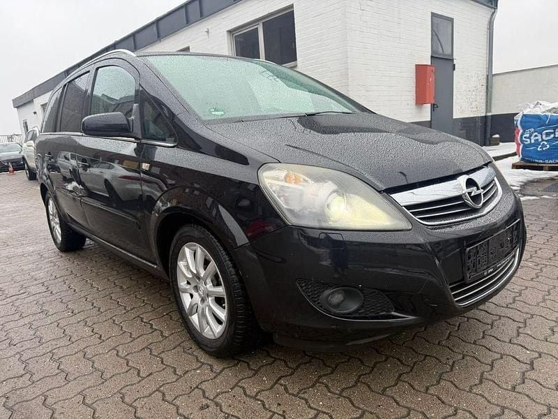 Gebraucht Opel Zafira 150 PS (110 kW) 2009 Schwarz Van / Kleinbus