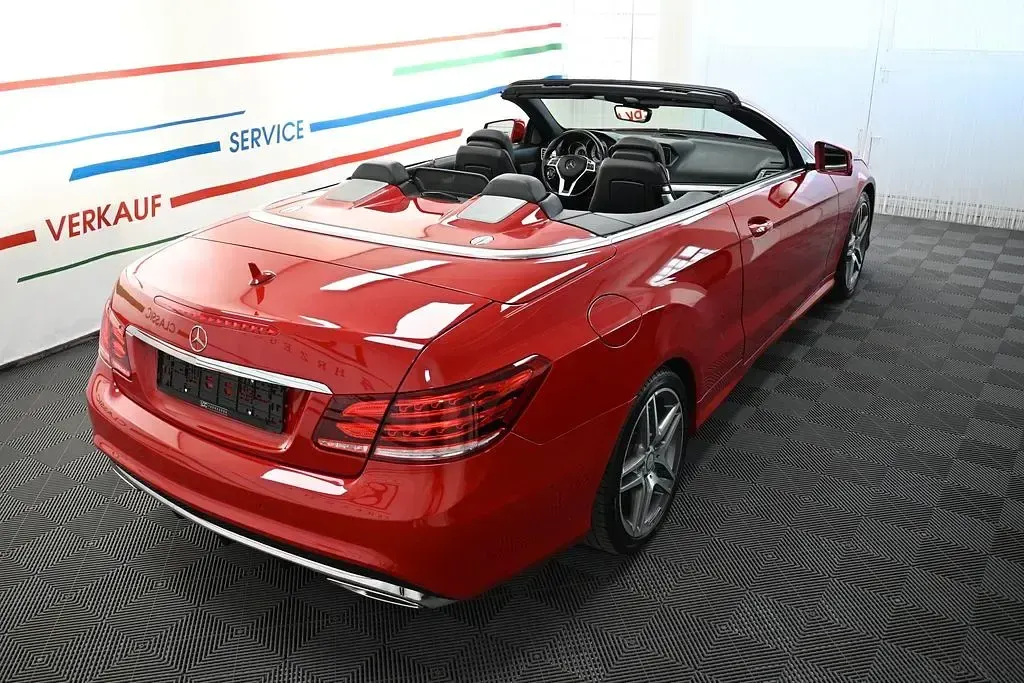 Używany Mercedes E250 AMG 211 KM (155 kW) 2016 Czerwony Kabriolet