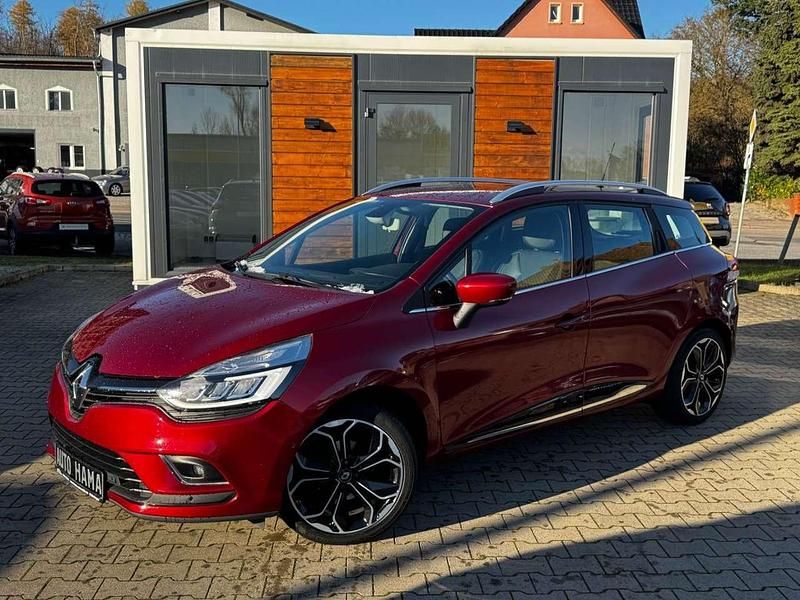 Gebraucht Renault Clio GrandTour Intens 118 PS (86 kW) 2016 Rot Kombi