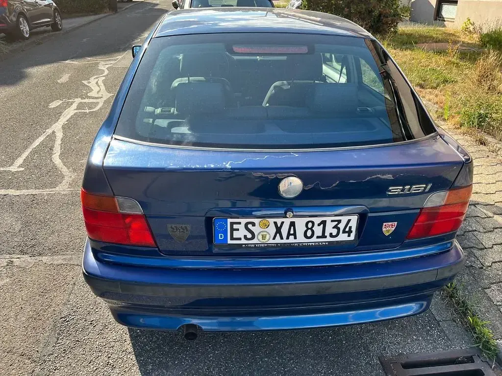 Gebraucht BMW 316 105 PS (77 kW) 1999 Blau Limousine