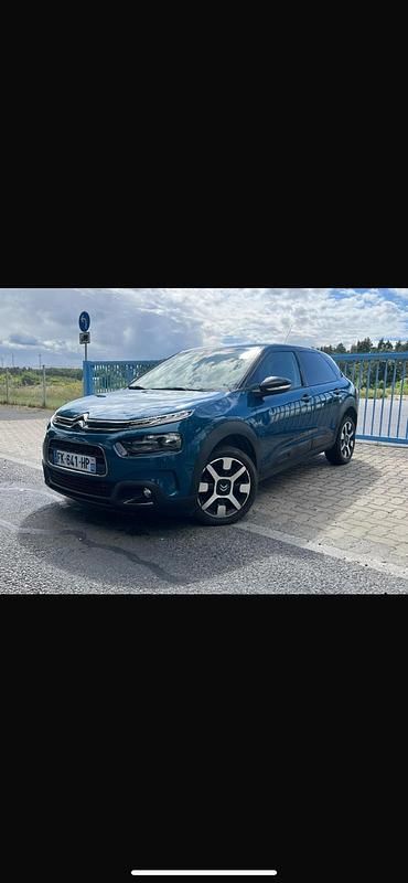 Blau Gebraucht 2019 Citroën C4 Cactus Kleinwagen | 8.799 € (Superpreis) - Bild 1/4