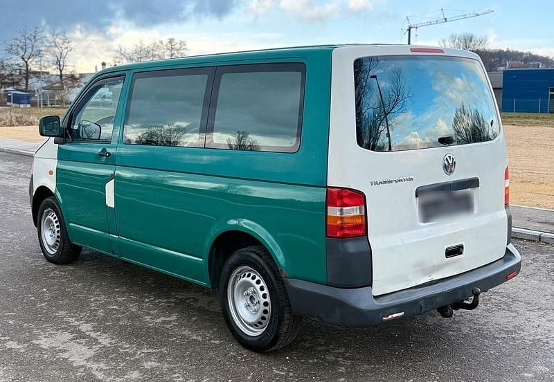 Gebraucht VW T5 102 PS (75 kW) 2006 Andere farben Van