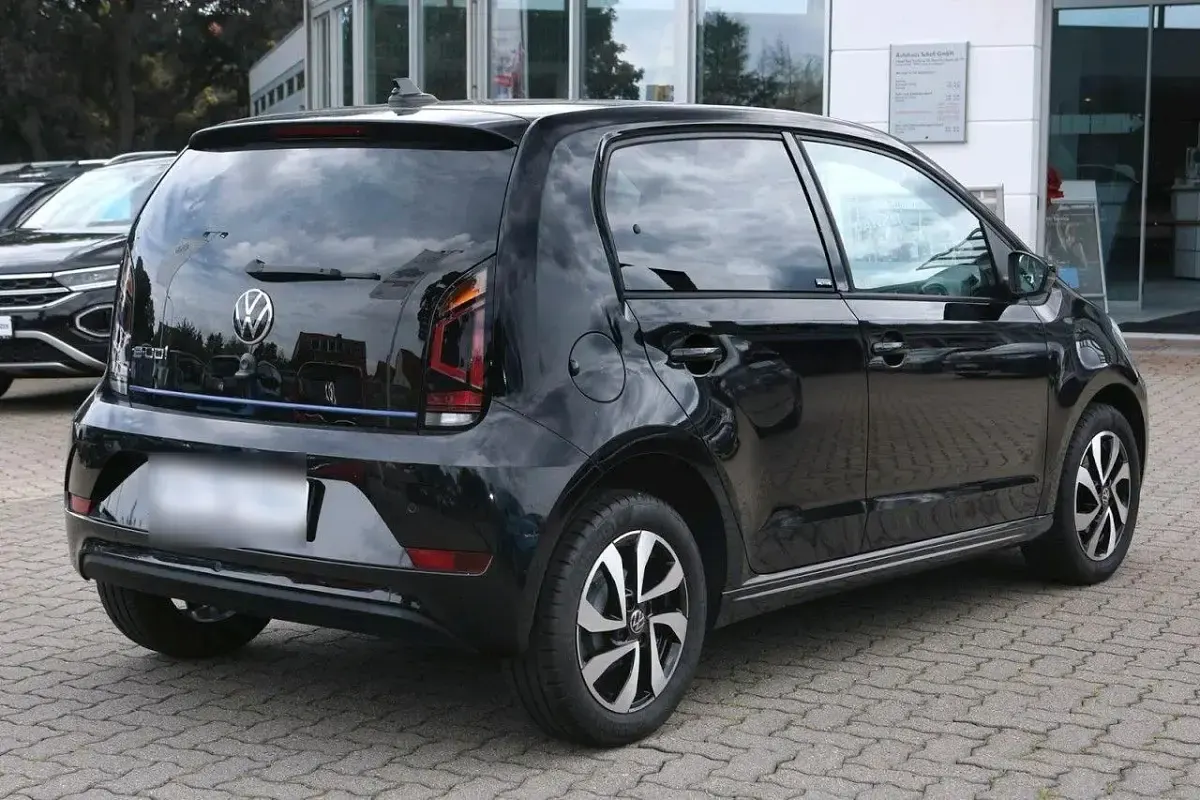 Brugt VW e-up! Active 61 kW (83 HK) 2021 Sort Hatchback