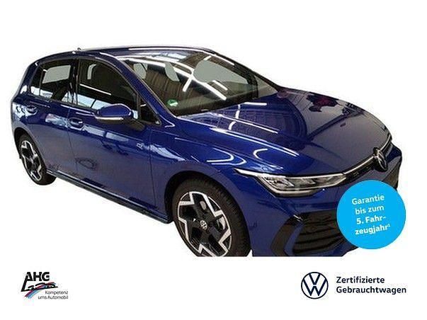 Lapiz blue metallic Gebraucht 2025 VW Golf VIII R-line Limousine | 33.790 € (Fairer Preis) - Bild 1/3
