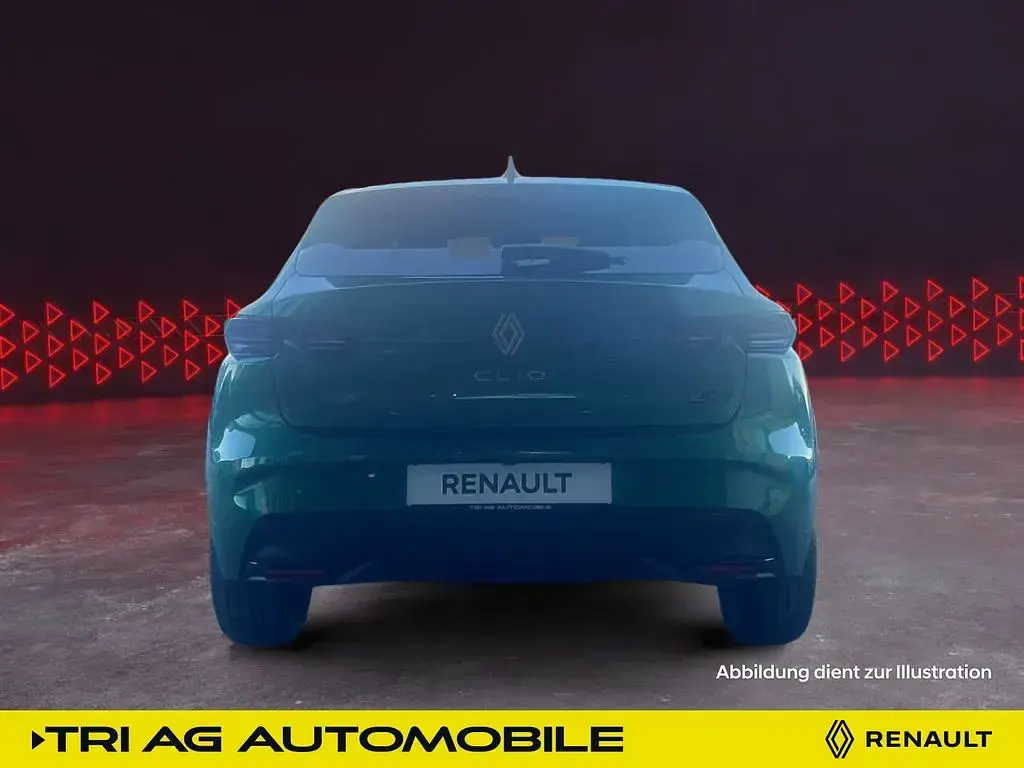 Gebraucht Renault Clio V Techno 158 PS (116 kW) 2026 Grün Limousine