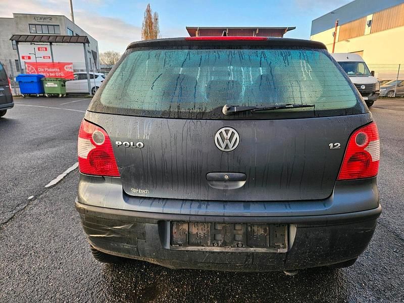 Gebraucht VW Polo 64 PS (47 kW) 2003 Grau Kleinwagen