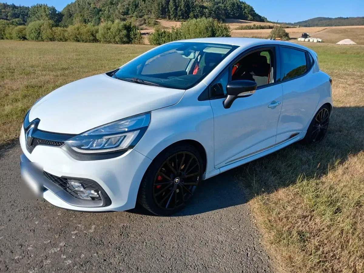 Gebraucht Renault Clio IV Trophy 220 PS (161 kW) 2017 Weiß Kleinwagen
