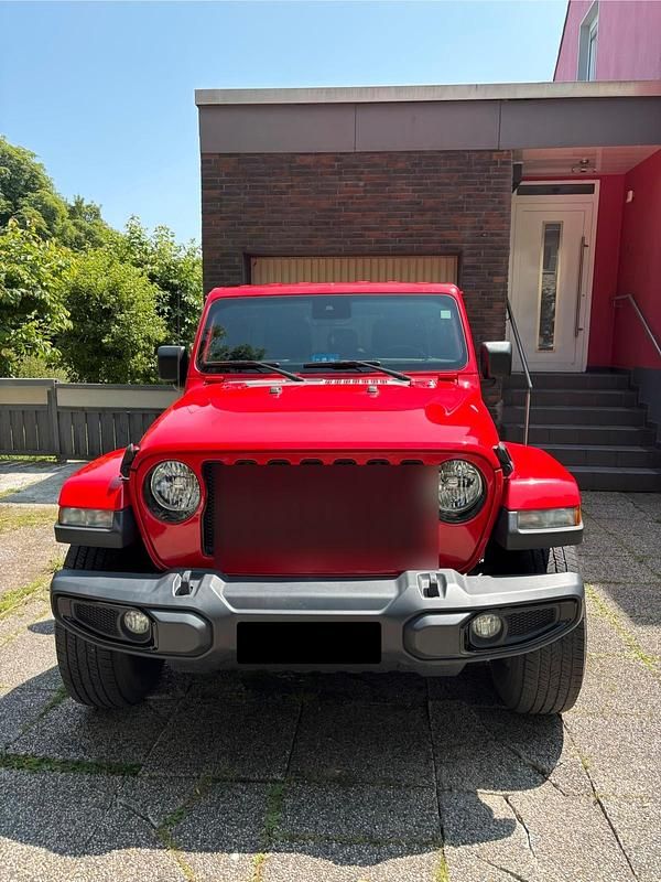 Rot Gebraucht 2019 Jeep Wrangler Unlimited Sahara SUV | 37.900 € (Guter Preis) - Bild 1/4