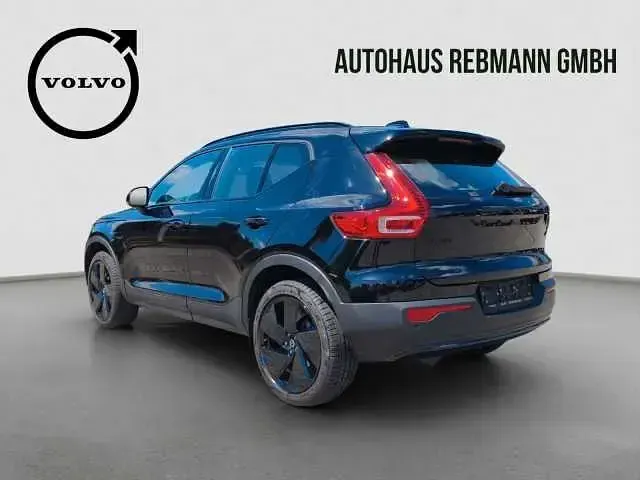 Gebraucht Volvo XC40 120 PS (88 kW) 2025 SUV