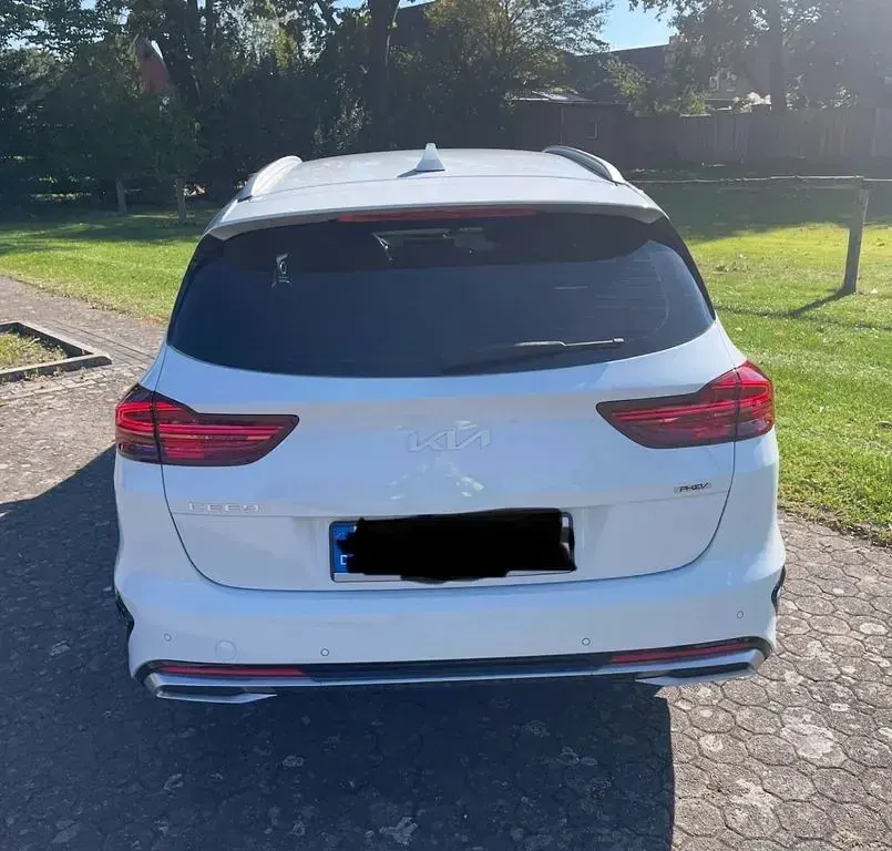 Gebraucht Kia Ceed Sportswagon 141 PS (103 kW) 2021 Weiß Kombi