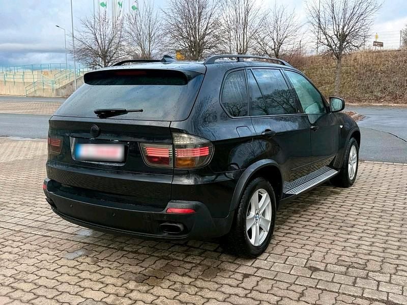 Second-hand BMW X5 235 CP (172 kW) 2008 Negru SUV