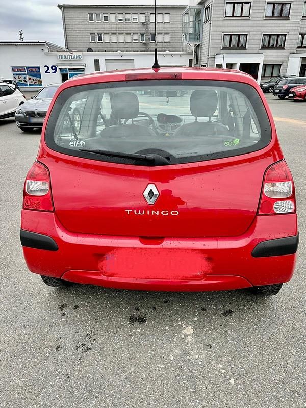 Gebraucht Renault Twingo 43 PS (31 kW) 2010 Rot Kleinwagen
