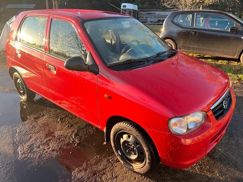 Rot Gebraucht 2002 Suzuki Alto Kleinwagen | 699 € (Guter Preis) - Bild 1/4