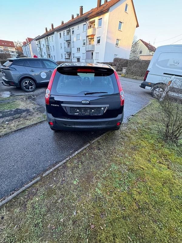 Gebraucht Ford Fiesta 80 PS (58 kW) 2006 Blau Kleinwagen