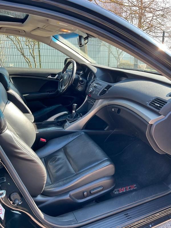 Gebraucht Honda Accord Executive 201 PS (147 kW) 2011 Schwarz Kombi