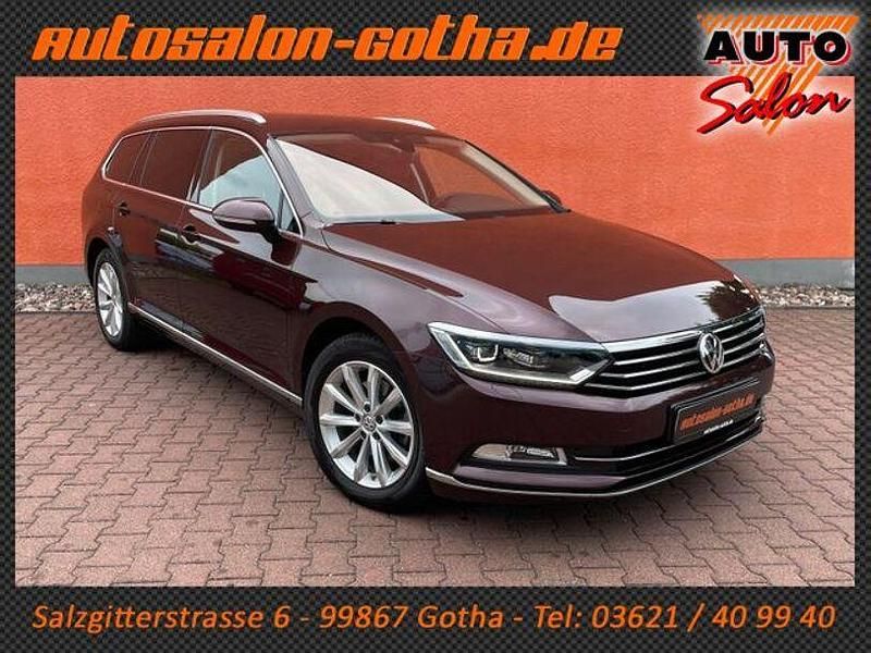 Gebraucht VW Passat Highline 150 PS (110 kW) 2018 Crimson red metallic Kombi