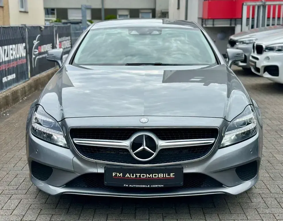Gebraucht Mercedes CLS350 252 PS (185 kW) 2015 Grau Limousine