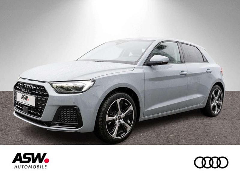 Neu Audi A1 Advanced Plus 116 PS (85 kW) 2026 Pfeilgrau perleffekt SUV