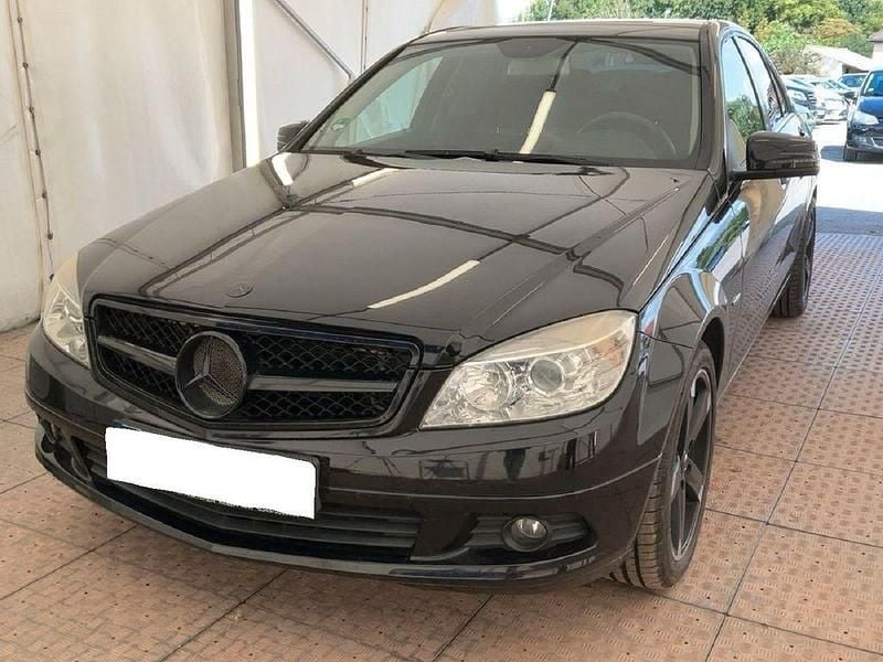 Schwarz Gebraucht 2011 Mercedes C180 Limousine | 6.499 € (Superpreis) - Bild 1/4